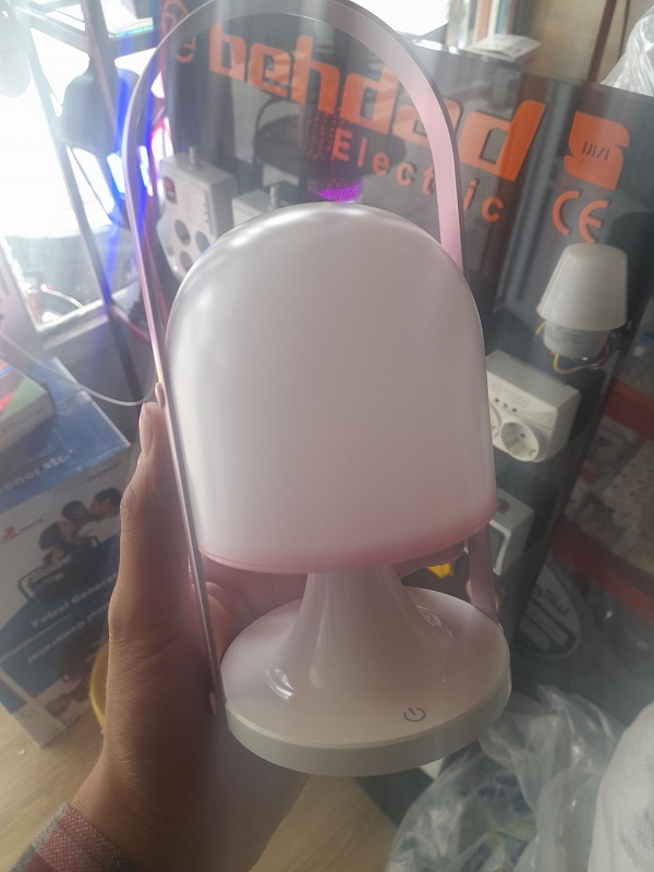 چراغ شارژی لمسی
