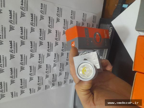 چراغ دکوراتیو ال ای دی یک طرفه رنگ سفید لنز تخت